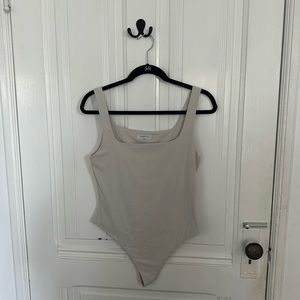 Aritzia contour square neck body suit in matte pearl